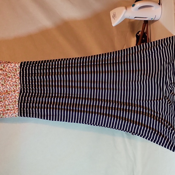 White Birch Maxi Dress Size Medium . Gently Used. Good Condition - Picture 4 of 4